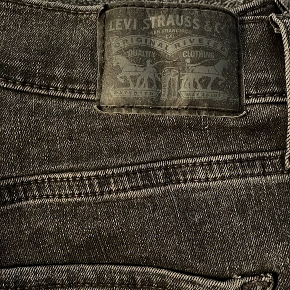 Skinny Levi Strauss jeans dark grey wash size W27 L30 - Picture 2 of 6